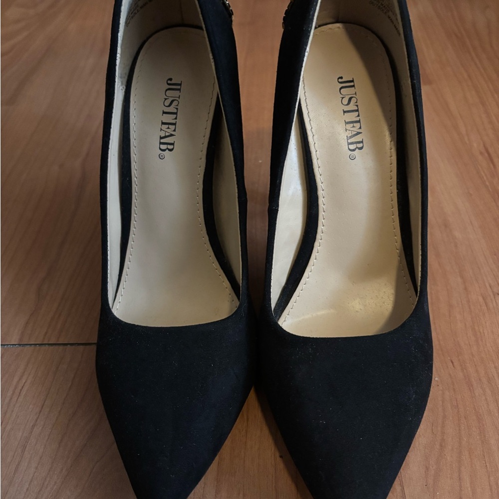 JustFab Classic Black Heels